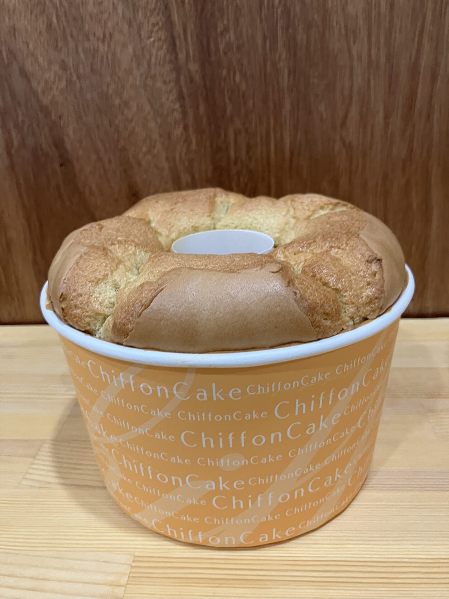 【冷凍便】【国産小麦100%】無添加　シフォンケーキ 17cm